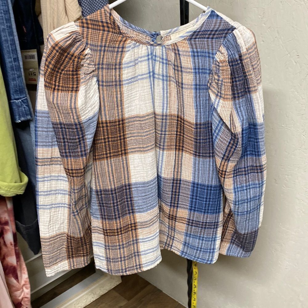 Universal Threadblouse
